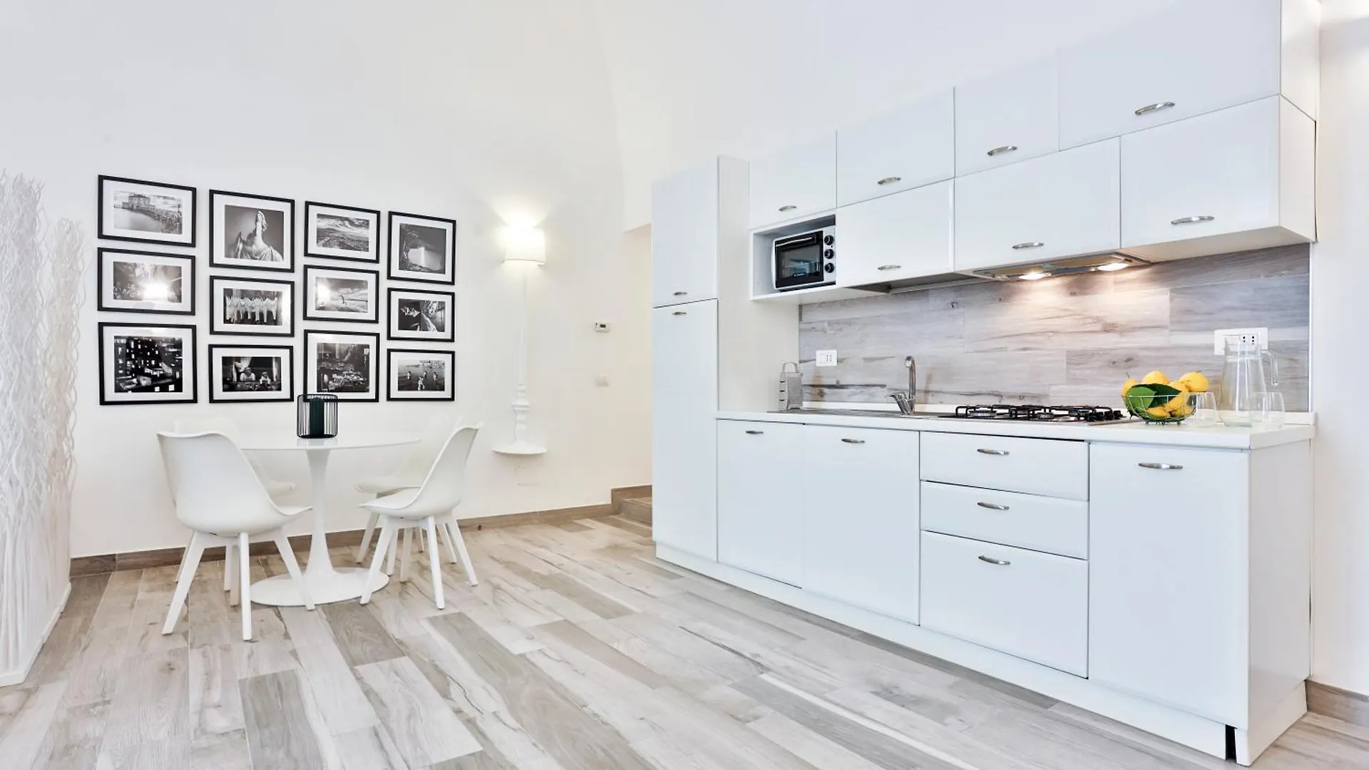 Art Space Caravaggio Naples Apartment